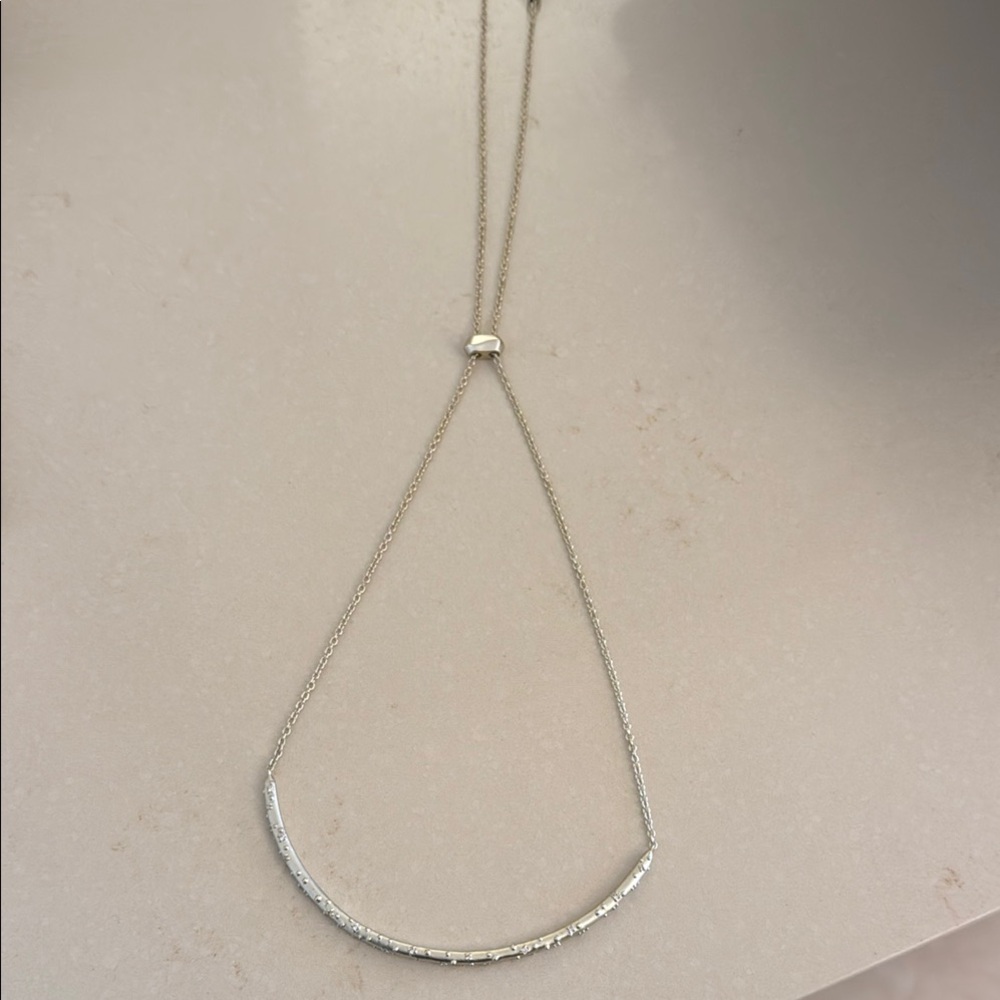 Kendra Scott Amber Adjustable Choker Gold-Tone Curved Bar Necklace